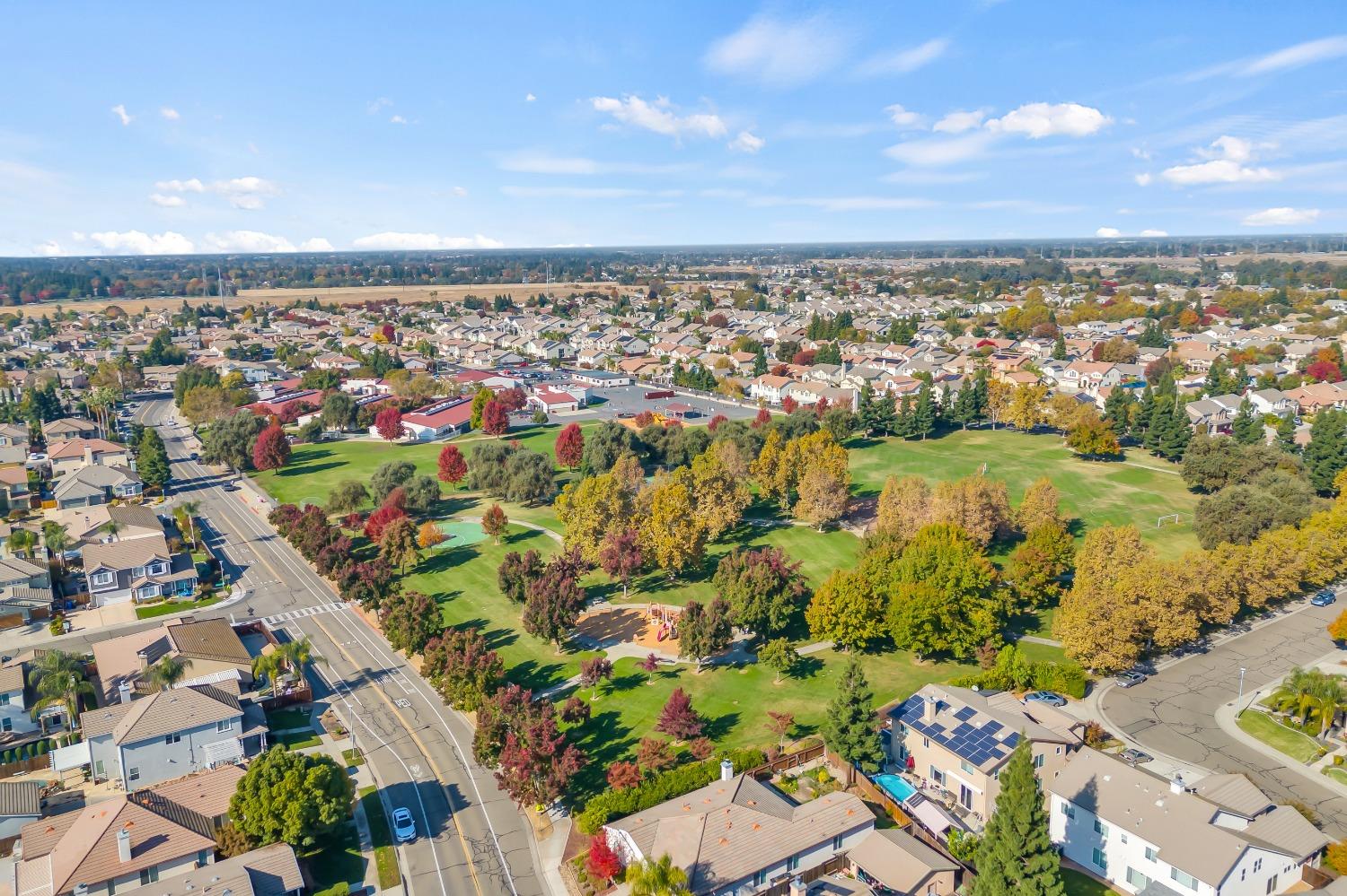 Detail Gallery Image 51 of 52 For 9641 Fetlock Way, Elk Grove,  CA 95624 - 3 Beds | 2 Baths