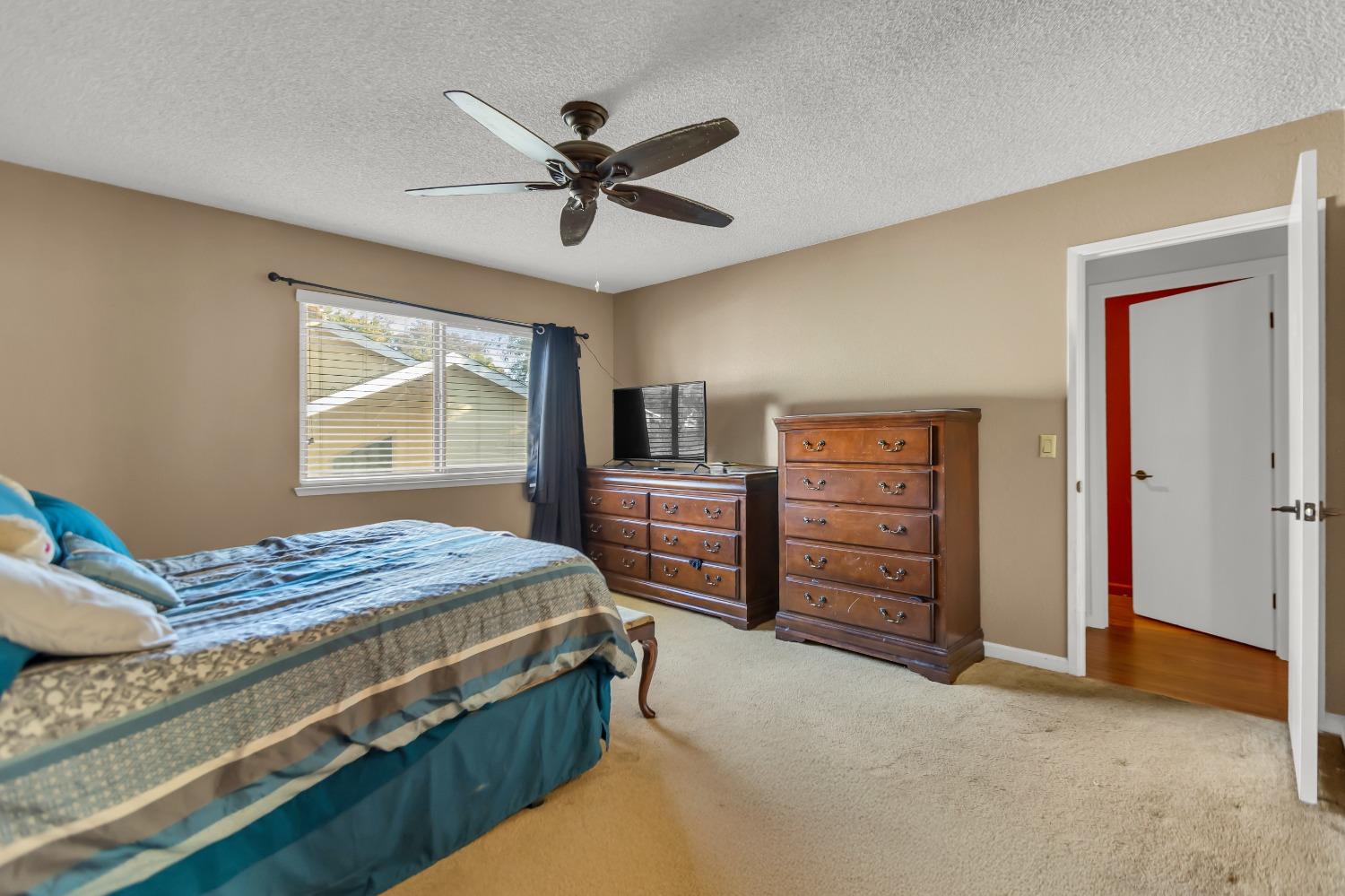 Detail Gallery Image 23 of 35 For 1246 Pebblewood Dr, Sacramento,  CA 95833 - 3 Beds | 2 Baths