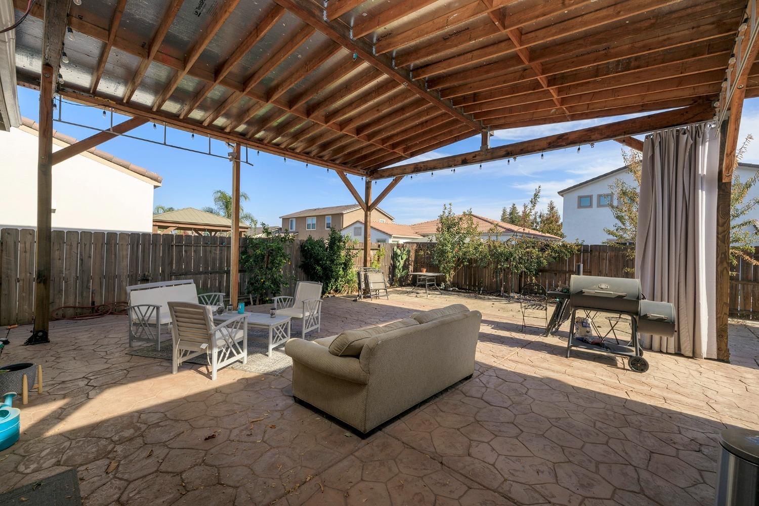 Detail Gallery Image 37 of 43 For 132 Lemon Blossom Ln, Patterson,  CA 95363 - 5 Beds | 2 Baths