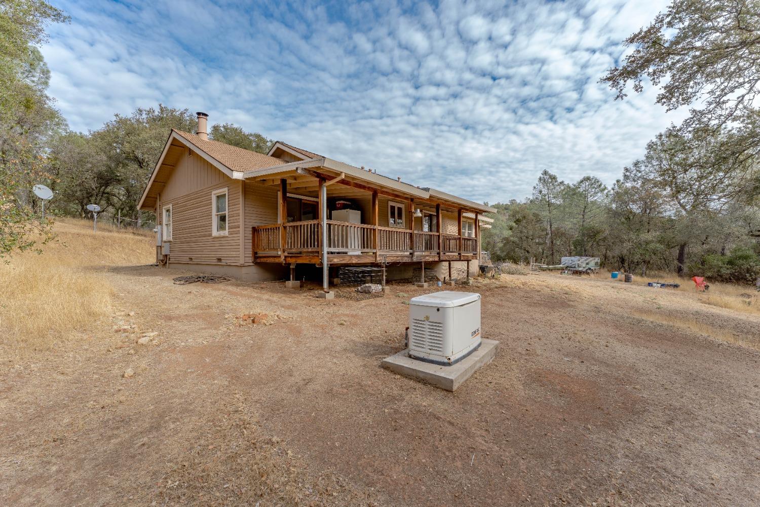 Detail Gallery Image 26 of 31 For 8126 Hemlock Ln, Oregon House,  CA 95962 - 2 Beds | 2 Baths