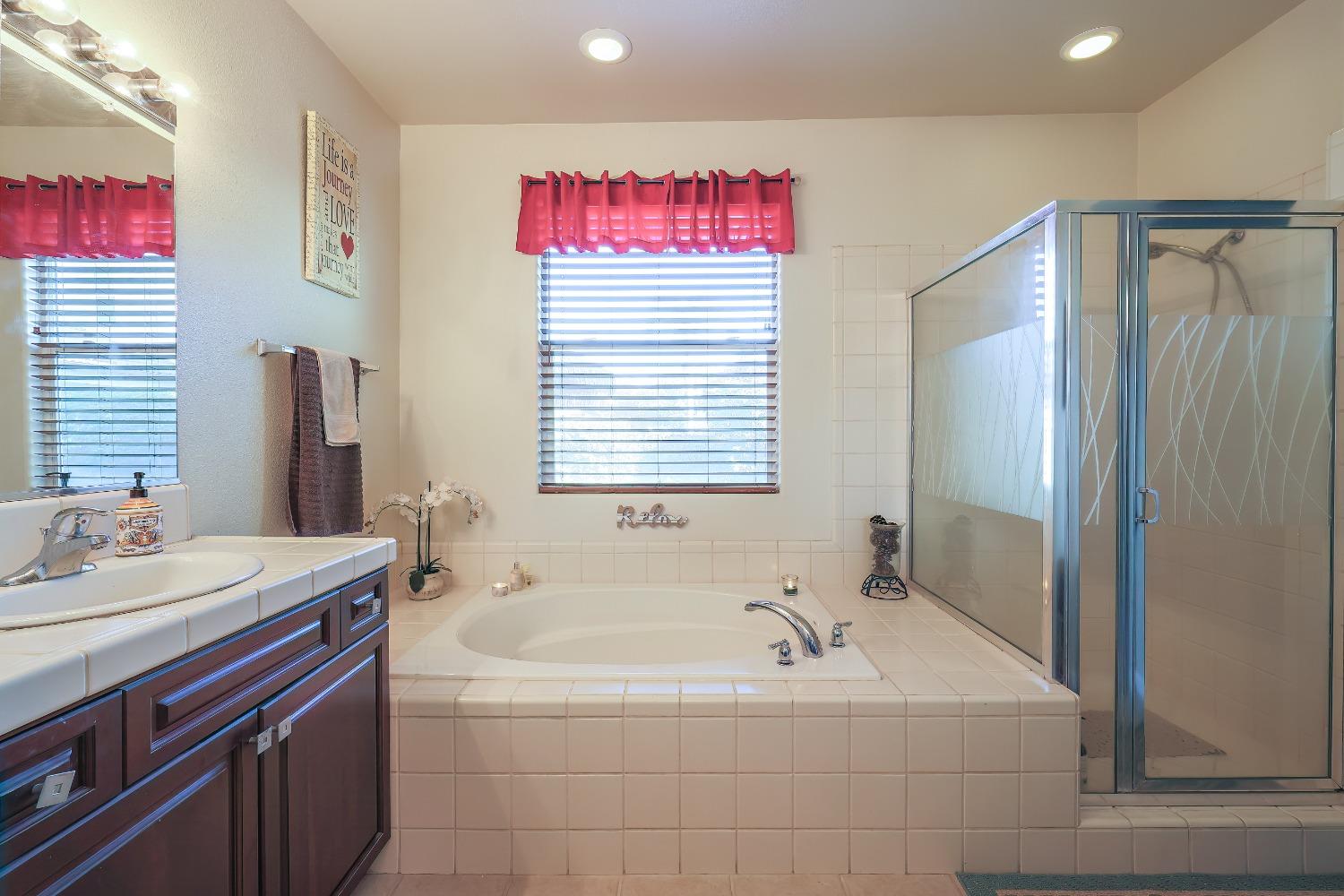 Detail Gallery Image 30 of 57 For 2625 Amalfi, Chowchilla,  CA 93610 - 3 Beds | 2 Baths