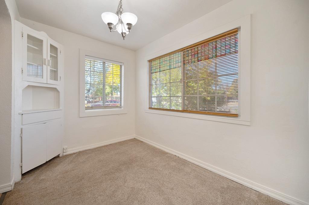 Detail Gallery Image 14 of 36 For 1732 Grand Ave, Sacramento,  CA 95838 - 2 Beds | 1 Baths