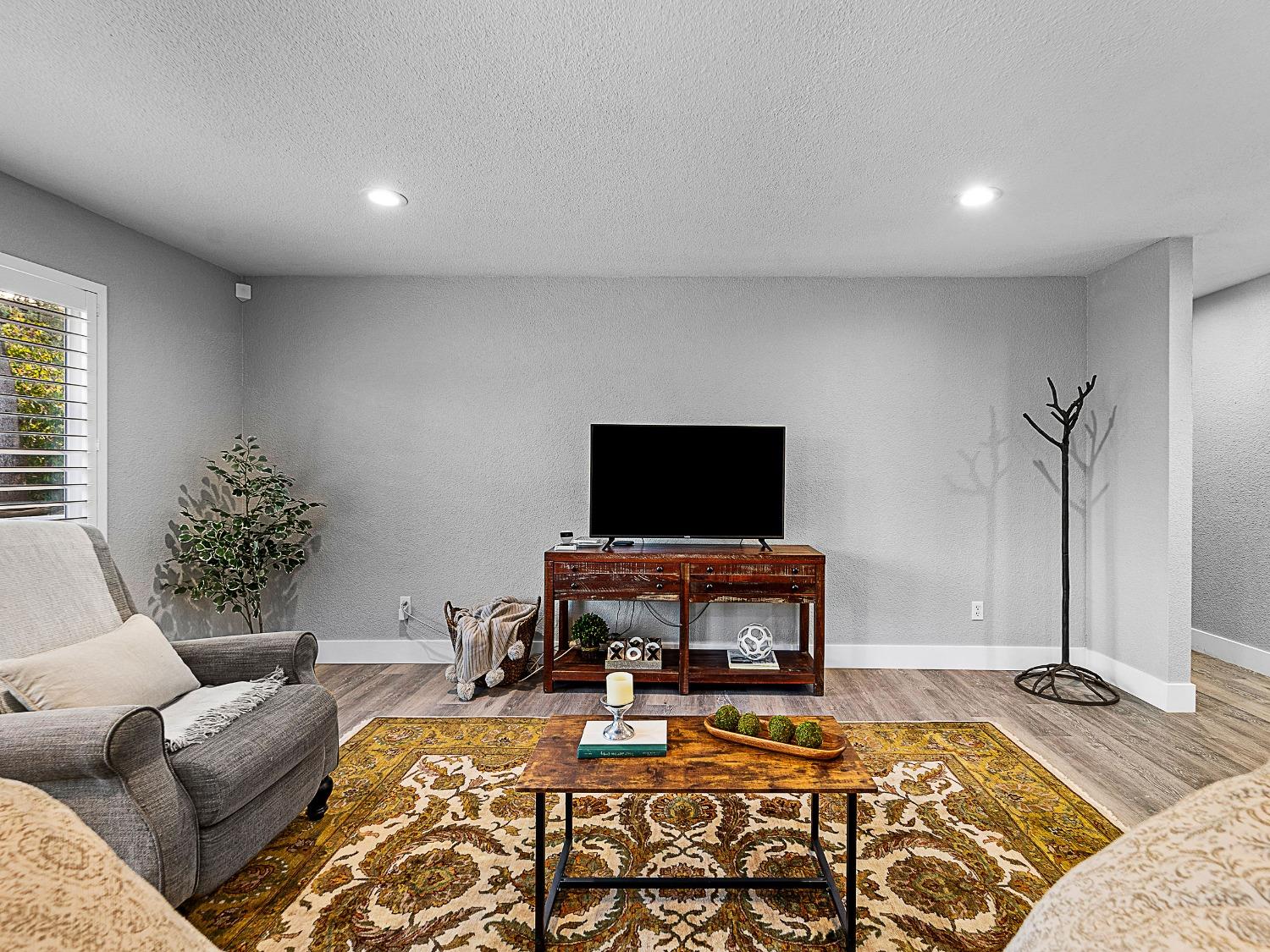 Detail Gallery Image 10 of 36 For 2417 Sandpiper Way, Cameron Park,  CA 95682 - 3 Beds | 2 Baths