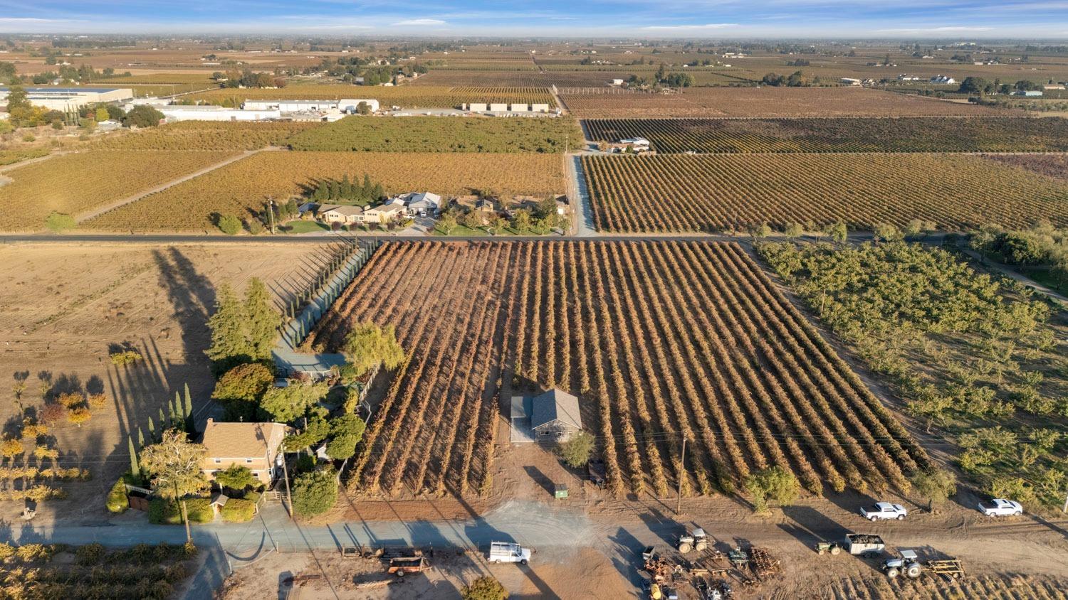 Detail Gallery Image 37 of 53 For 5430 E Kettleman Ln, Lodi,  CA 95240 - 3 Beds | 2/1 Baths