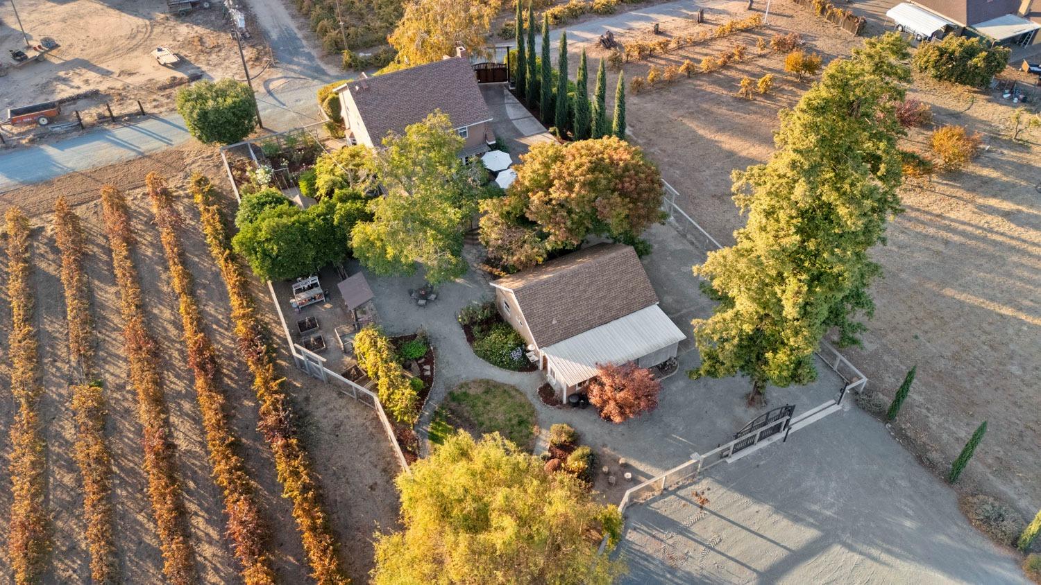Detail Gallery Image 42 of 53 For 5430 E Kettleman Ln, Lodi,  CA 95240 - 3 Beds | 2/1 Baths