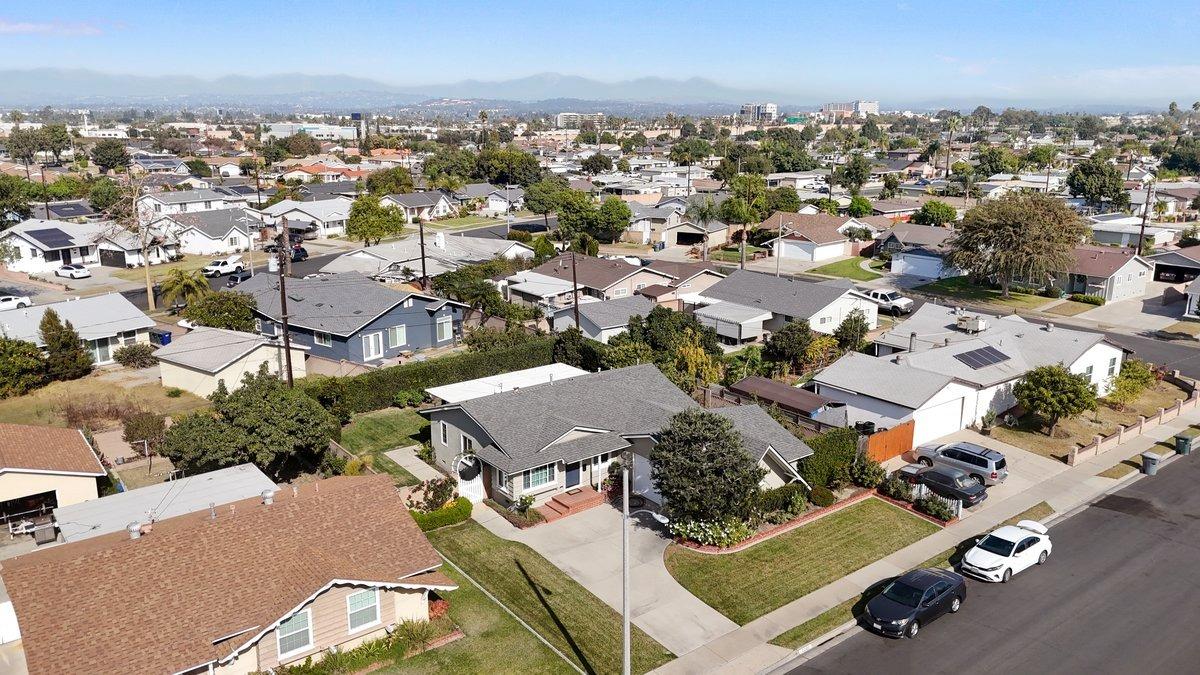 El Veloz, Buena Park, California image 6