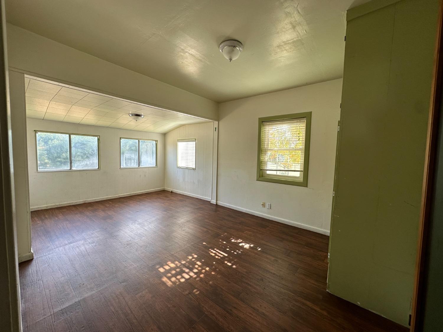 Detail Gallery Image 13 of 32 For 524 N Western Ave, Waterford,  CA 95386 - 2 Beds | 1 Baths