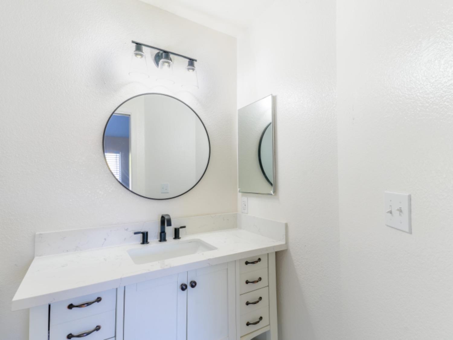 Detail Gallery Image 23 of 26 For 1321 Cape Cod Dr, Modesto,  CA 95358 - 3 Beds | 2 Baths