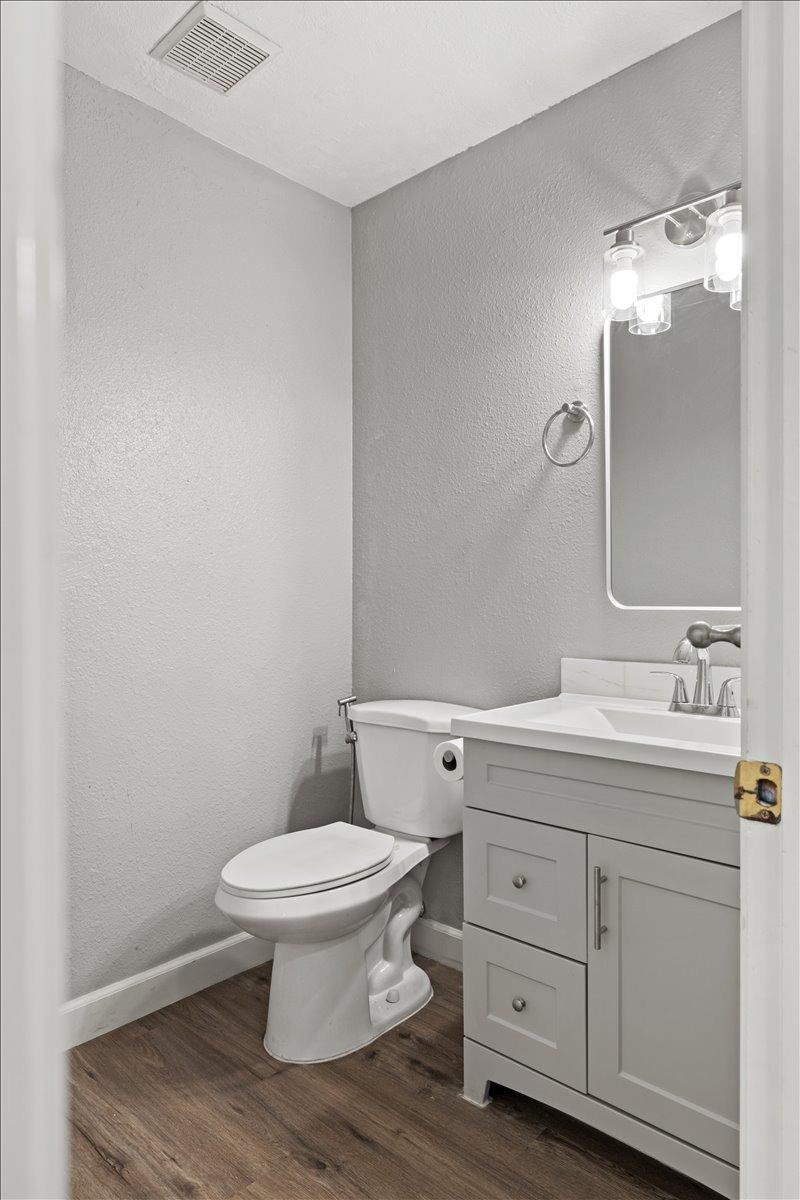 Detail Gallery Image 11 of 31 For 5810 Shadow Creek Dr #2,  Sacramento,  CA 95841 - 3 Beds | 1/1 Baths