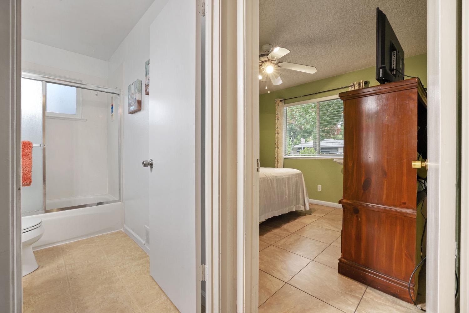 Detail Gallery Image 21 of 33 For 1201 Sonoma Ave, Modesto,  CA 95355 - 3 Beds | 2 Baths