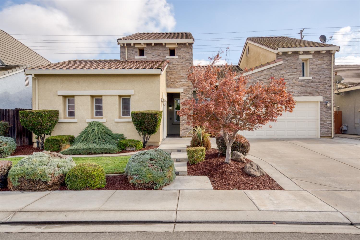 Detail Gallery Image 1 of 57 For 3012 Dovehouse Ct, Modesto,  CA 95355 - 3 Beds | 2 Baths