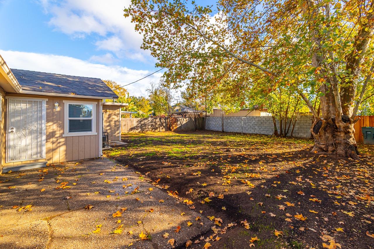 Detail Gallery Image 22 of 22 For 1106 Carmelita Ave, Sacramento,  CA 95838 - 2 Beds | 1 Baths