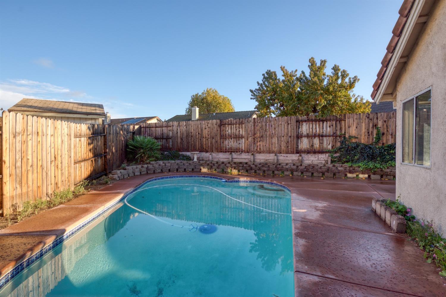 Detail Gallery Image 13 of 35 For 1479 Gold Rush Ct, Oakdale,  CA 95361 - 3 Beds | 2 Baths