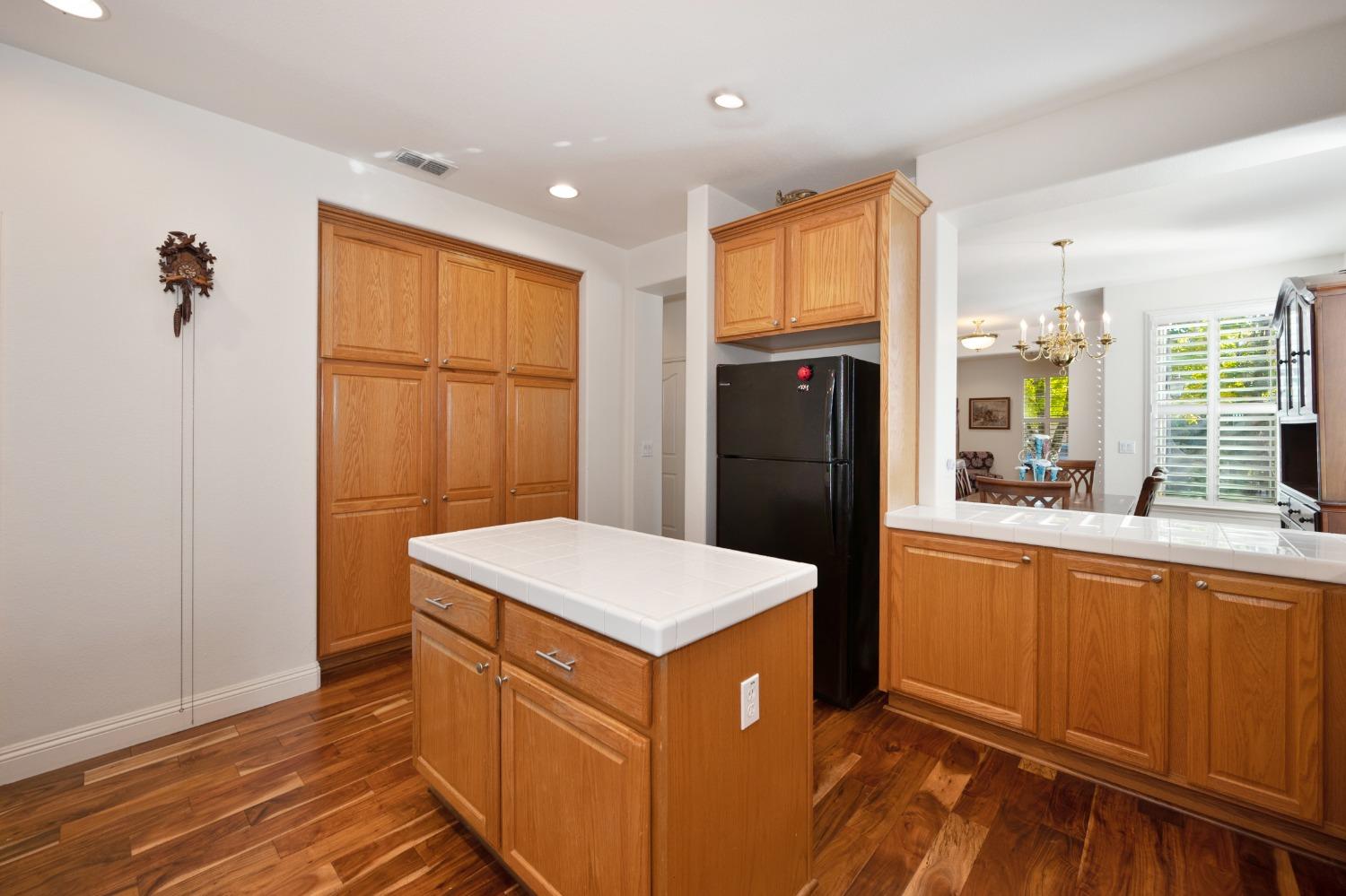 Detail Gallery Image 22 of 99 For 2777 San Marin Ln, Sacramento,  CA 95835 - 2 Beds | 2 Baths