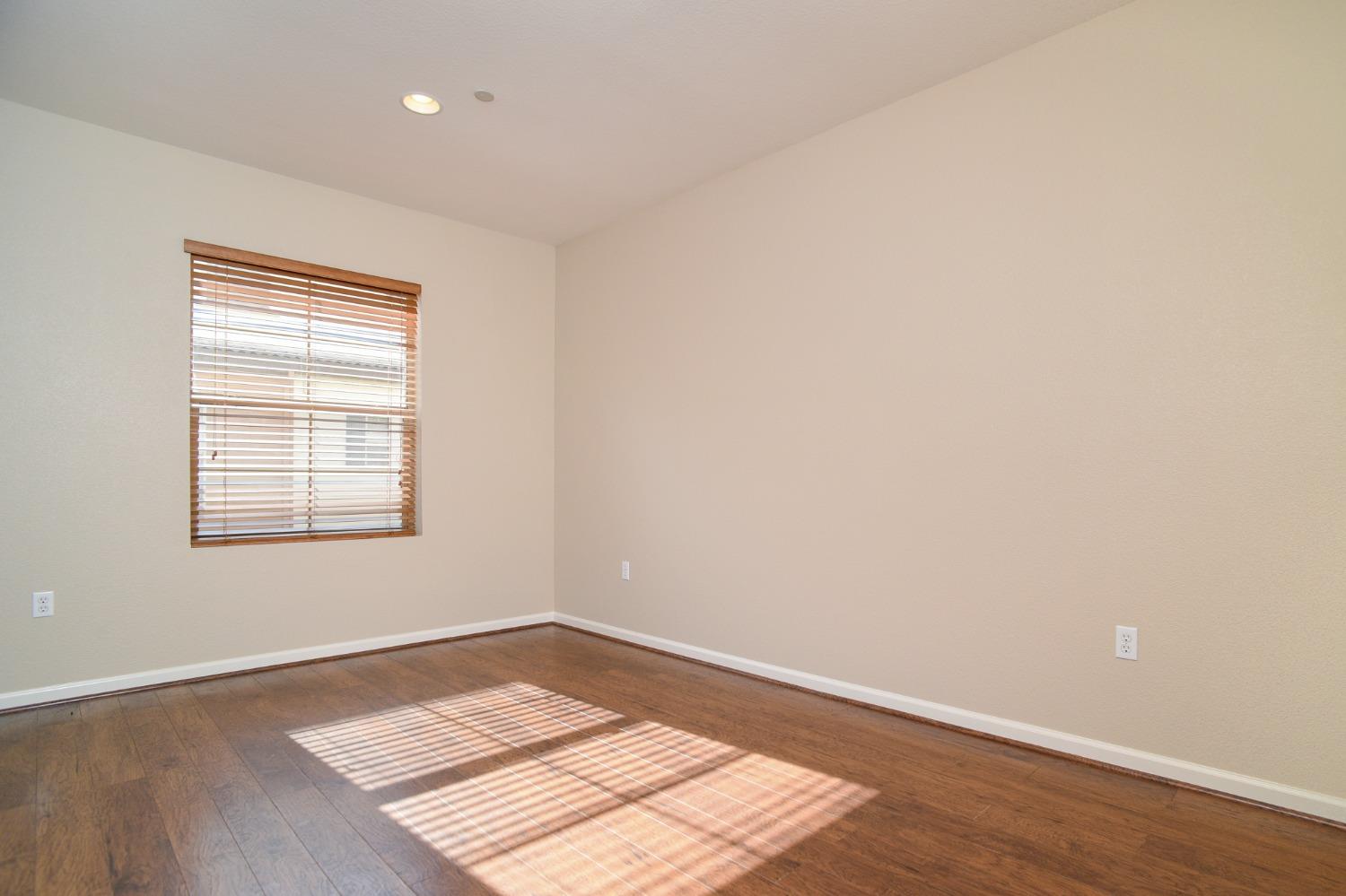 Detail Gallery Image 8 of 22 For 5301 E Commerce Way #46104,  Sacramento,  CA 95835 - 2 Beds | 2/1 Baths