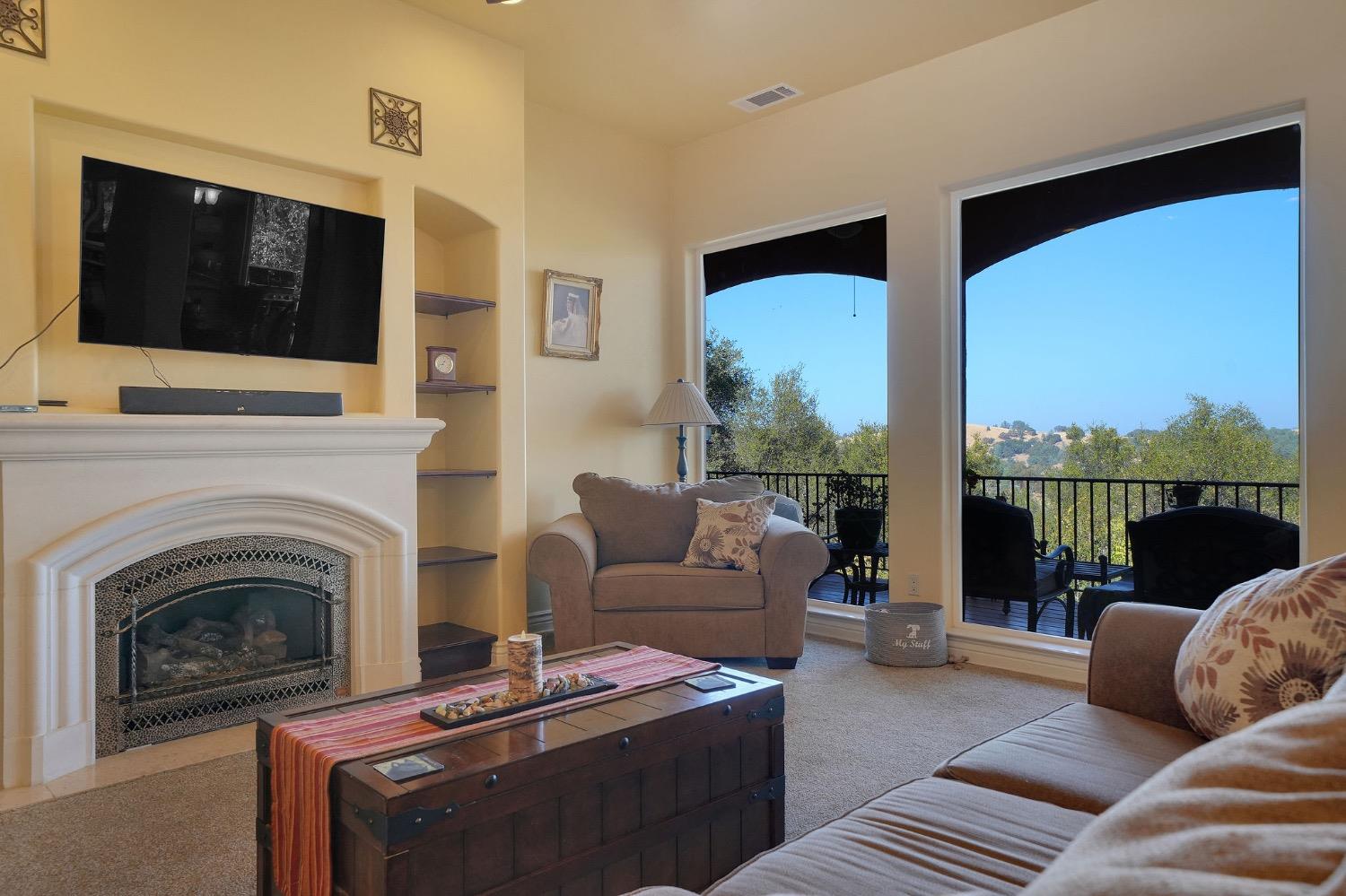 Detail Gallery Image 10 of 66 For 125 Raylan Dr, Sutter Creek,  CA 95685 - 3 Beds | 2/1 Baths