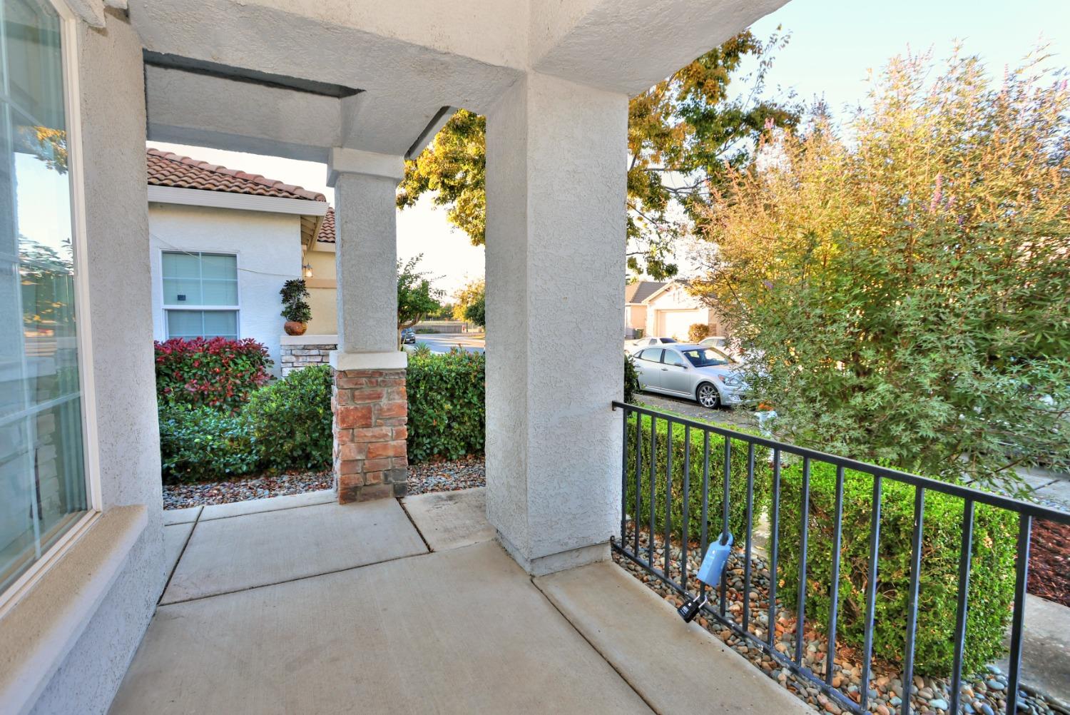 Detail Gallery Image 44 of 49 For 171 Arnold Gamble Cir, Sacramento,  CA 95835 - 3 Beds | 2 Baths