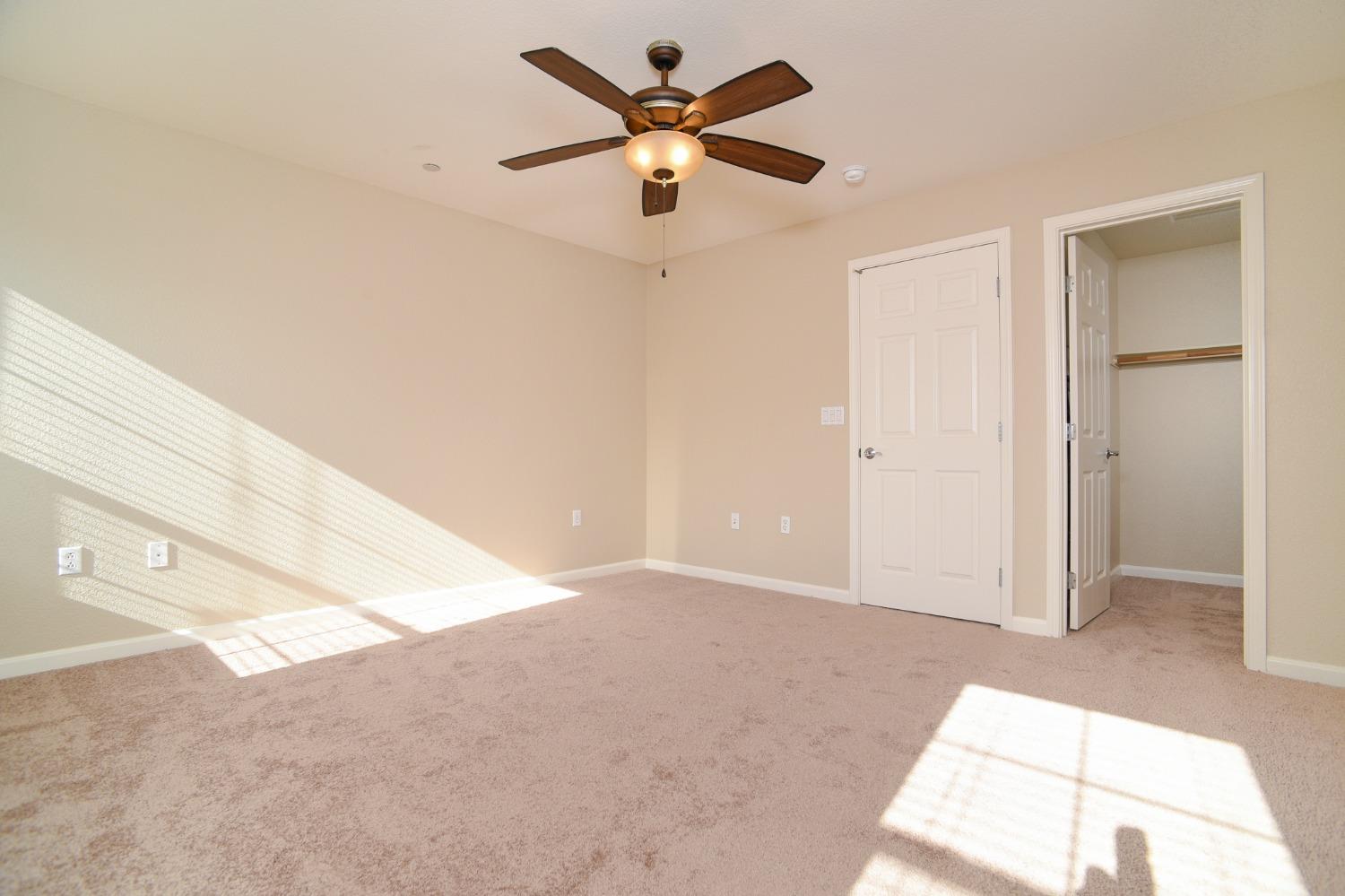 Detail Gallery Image 15 of 22 For 5301 E Commerce Way #46104,  Sacramento,  CA 95835 - 2 Beds | 2/1 Baths