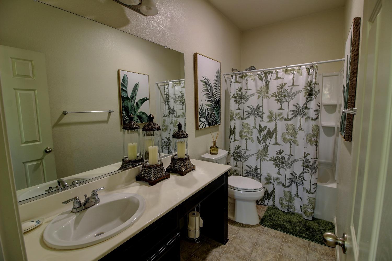 Detail Gallery Image 30 of 43 For 2204 Gallery Dr, Riverbank,  CA 95367 - 3 Beds | 2/1 Baths