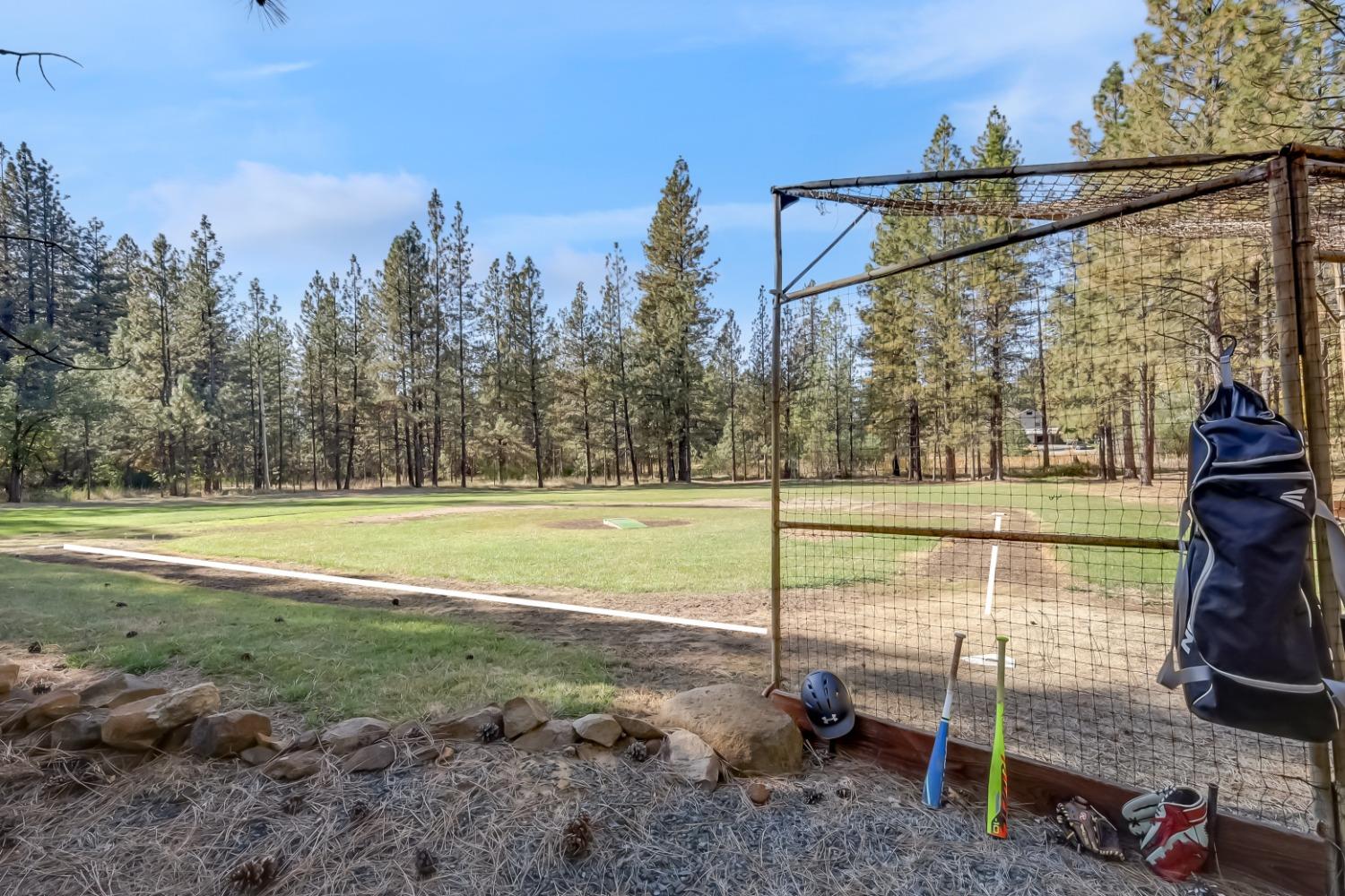 Detail Gallery Image 66 of 95 For 14710 Bradbury Pl, Grass Valley,  CA 95949 - 3 Beds | 2/1 Baths