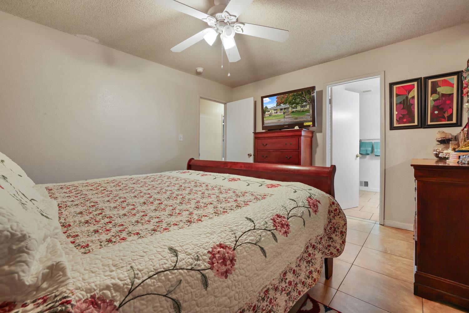 Detail Gallery Image 26 of 33 For 1201 Sonoma Ave, Modesto,  CA 95355 - 3 Beds | 2 Baths