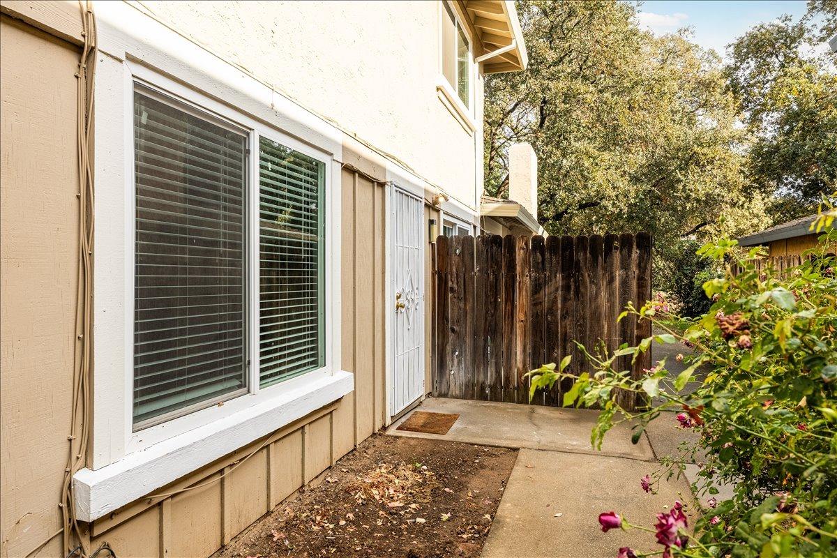 Detail Gallery Image 28 of 31 For 5810 Shadow Creek Dr #2,  Sacramento,  CA 95841 - 3 Beds | 1/1 Baths