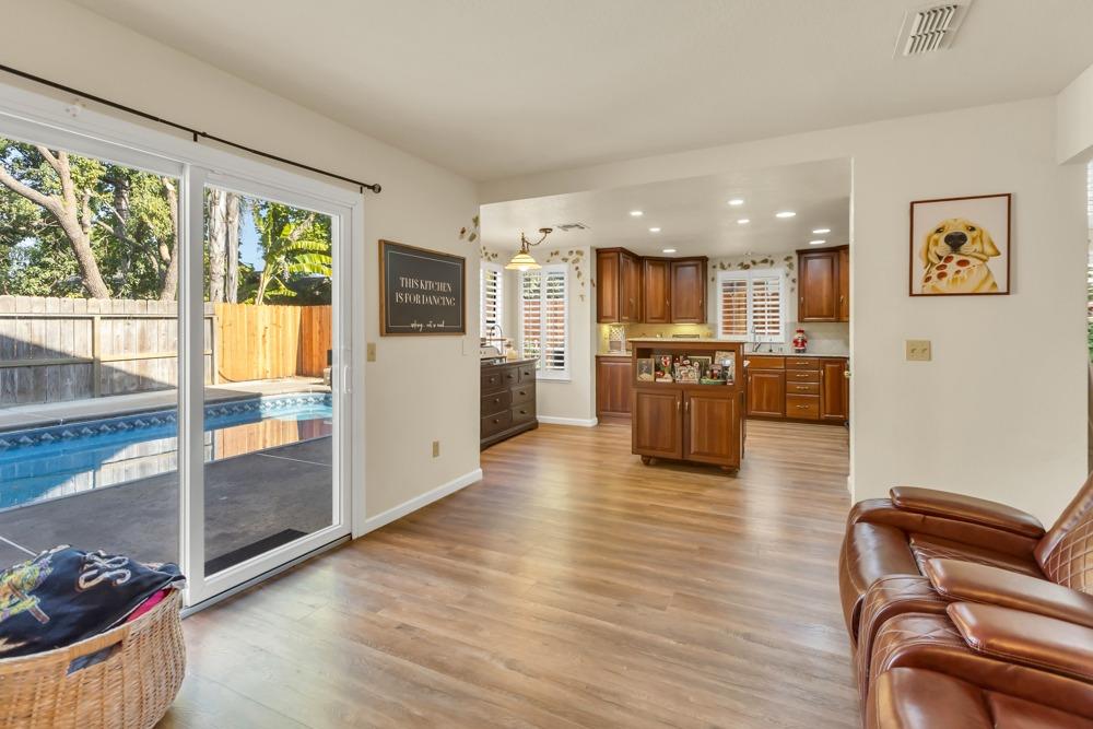 Detail Gallery Image 20 of 64 For 1711 Camphor Way, Lodi,  CA 95242 - 4 Beds | 2/1 Baths