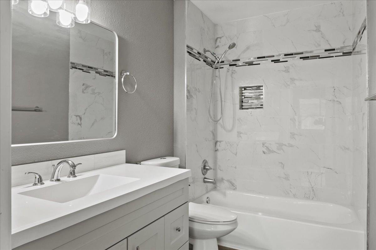 Detail Gallery Image 17 of 31 For 5810 Shadow Creek Dr #2,  Sacramento,  CA 95841 - 3 Beds | 1/1 Baths