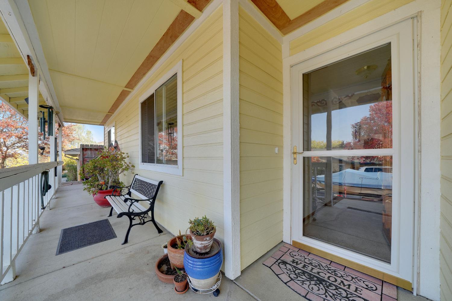 Detail Gallery Image 7 of 56 For 305 Toyanza Ct, San Andreas,  CA 95249 - 3 Beds | 2 Baths