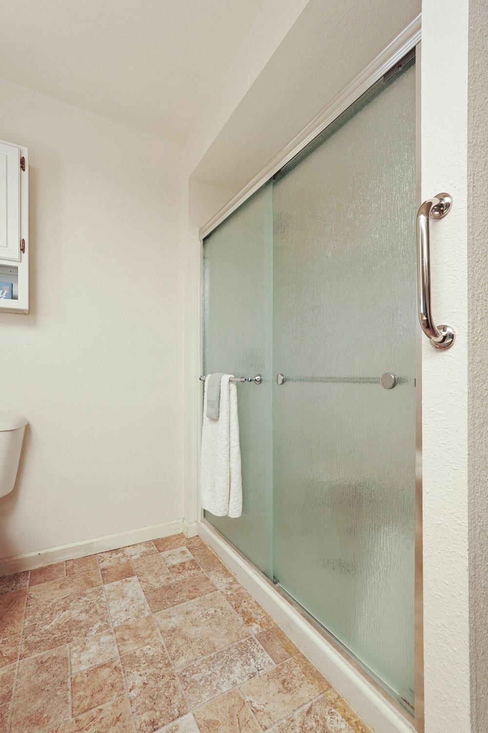 Detail Gallery Image 44 of 46 For 150 Pestana Ave 25, Manteca,  CA 95336 - 3 Beds | 2 Baths