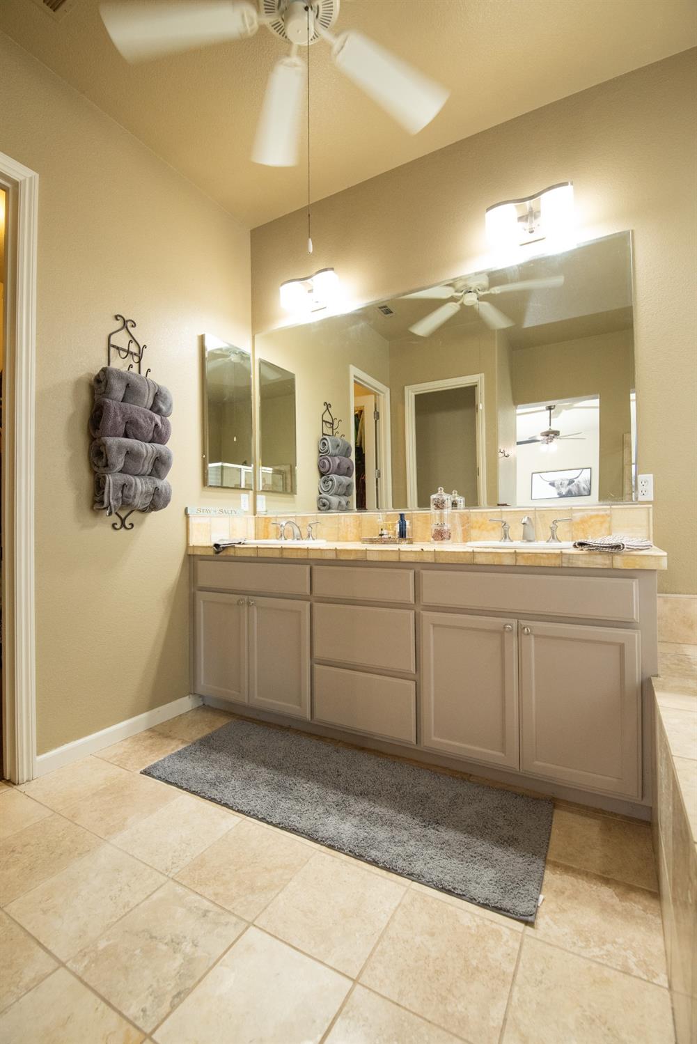 Detail Gallery Image 44 of 57 For 3012 Dovehouse Ct, Modesto,  CA 95355 - 3 Beds | 2 Baths