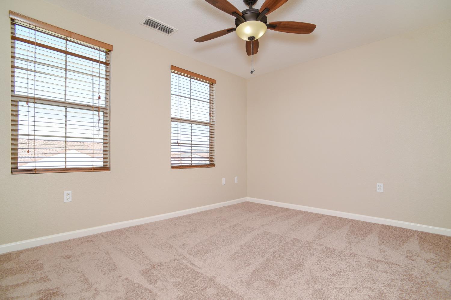 Detail Gallery Image 17 of 22 For 5301 E Commerce Way #46104,  Sacramento,  CA 95835 - 2 Beds | 2/1 Baths