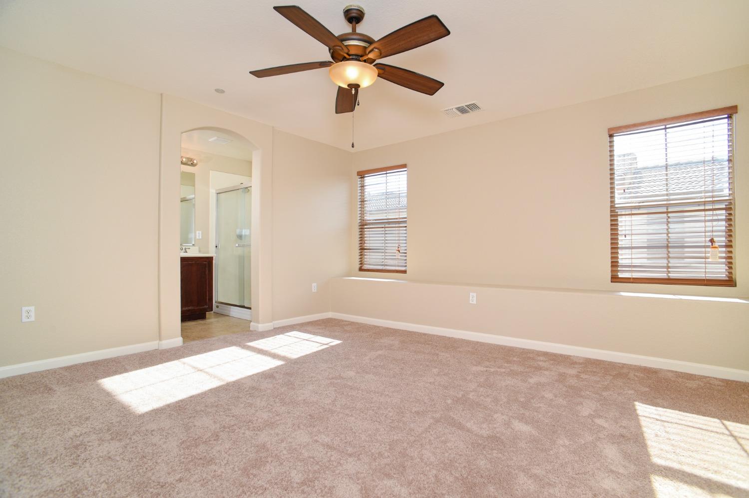 Detail Gallery Image 14 of 22 For 5301 E Commerce Way #46104,  Sacramento,  CA 95835 - 2 Beds | 2/1 Baths