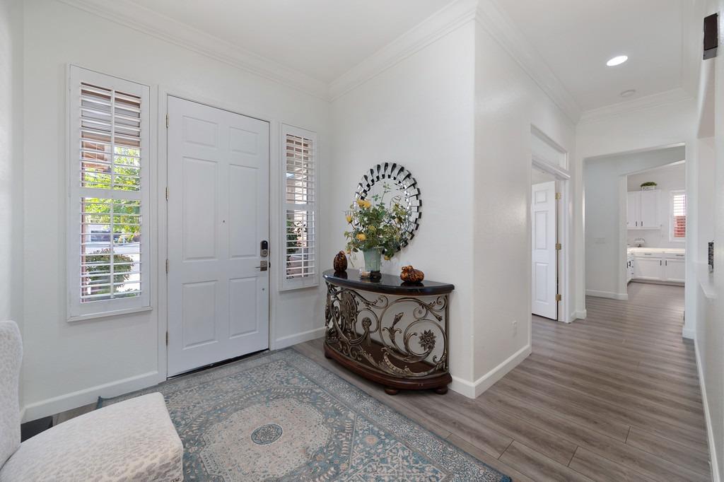 Detail Gallery Image 9 of 87 For 7184 Ludlow Dr, Roseville,  CA 95747 - 4 Beds | 2/1 Baths