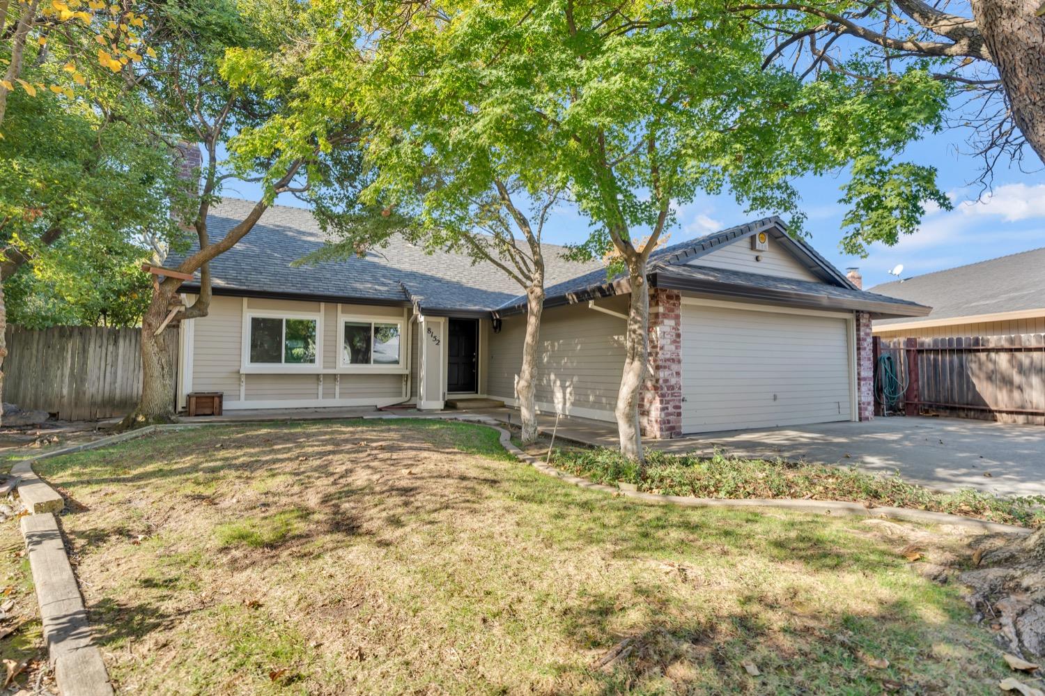 Detail Gallery Image 1 of 1 For 8152 Cottonridge Cir, Sacramento,  CA 95828 - 4 Beds | 2/1 Baths