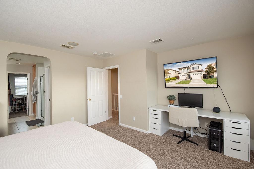 Detail Gallery Image 21 of 44 For 2715 Tapestry St, Manteca,  CA 95337 - 3 Beds | 2/1 Baths