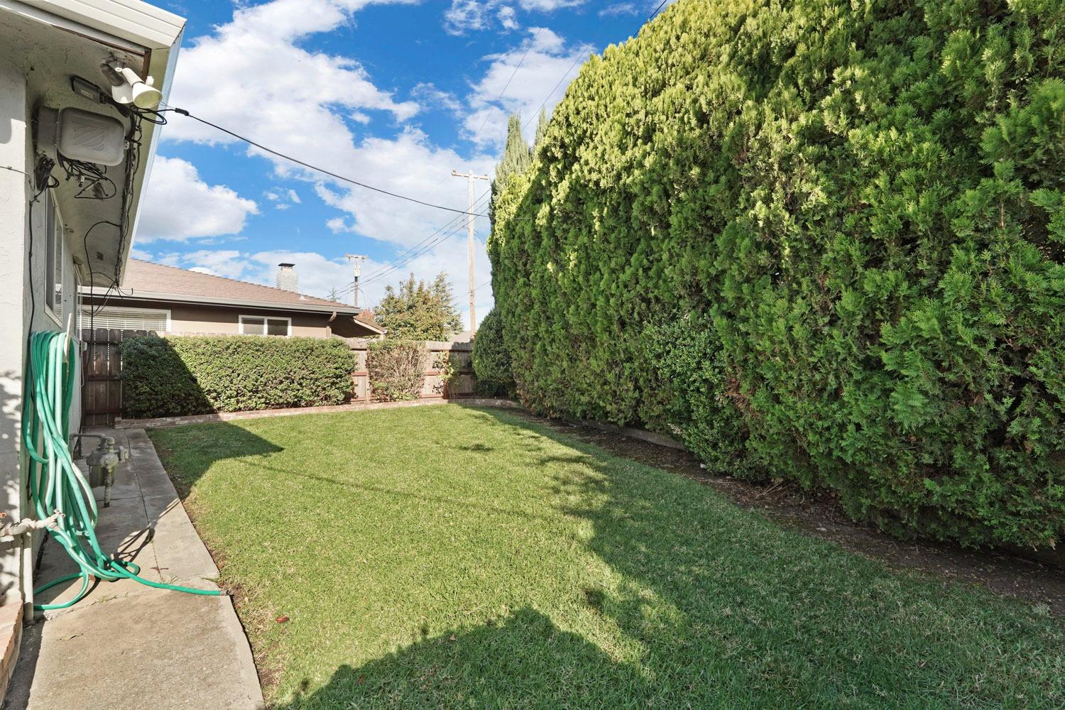 Detail Gallery Image 33 of 40 For 114 Benson Dr, Lodi,  CA 95242 - 3 Beds | 2 Baths