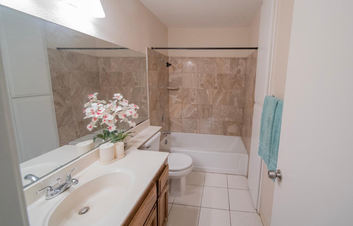 Detail Gallery Image 20 of 50 For 8720 Cord Way, Sacramento,  CA 95828 - 4 Beds | 2/1 Baths