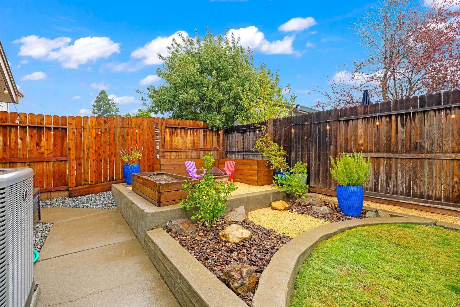 Detail Gallery Image 60 of 69 For 9425 Newington Way, Elk Grove,  CA 95758 - 4 Beds | 2 Baths