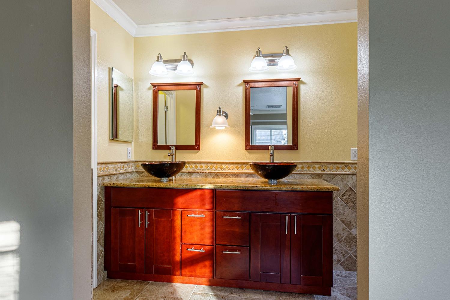 Detail Gallery Image 33 of 74 For 2909 Mars Hills St, Modesto,  CA 95355 - 5 Beds | 3/1 Baths