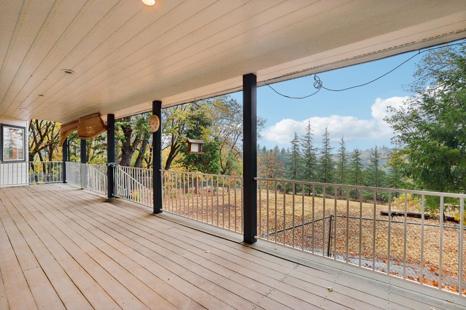 Detail Gallery Image 38 of 62 For 14795 Royal Flush Ct, Grass Valley,  CA 95945 - 3 Beds | 2/1 Baths