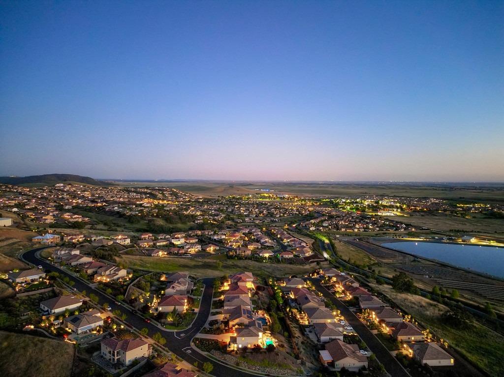 Detail Gallery Image 91 of 92 For 604 Valley Brook Ct, El Dorado Hills,  CA 95762 - 5 Beds | 3/1 Baths