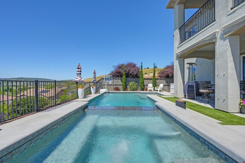 Detail Gallery Image 72 of 92 For 604 Valley Brook Ct, El Dorado Hills,  CA 95762 - 5 Beds | 3/1 Baths