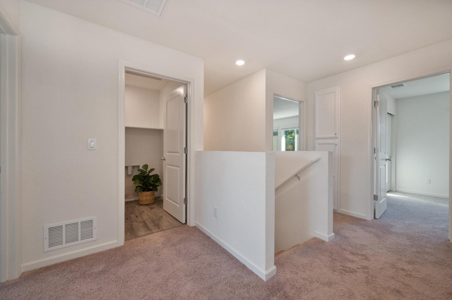 Detail Gallery Image 12 of 32 For 8166 Aldred Ct, Antelope,  CA 95843 - 4 Beds | 2/1 Baths