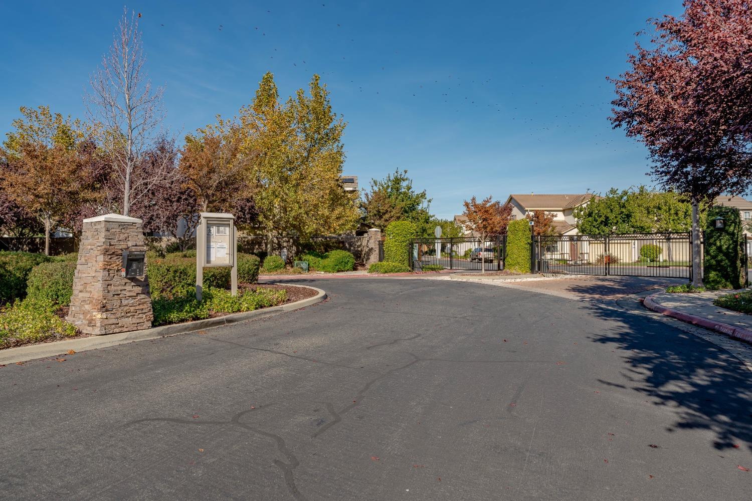 Detail Gallery Image 43 of 48 For 925 Courtyards Loop, Lincoln,  CA 95648 - 3 Beds | 2/1 Baths