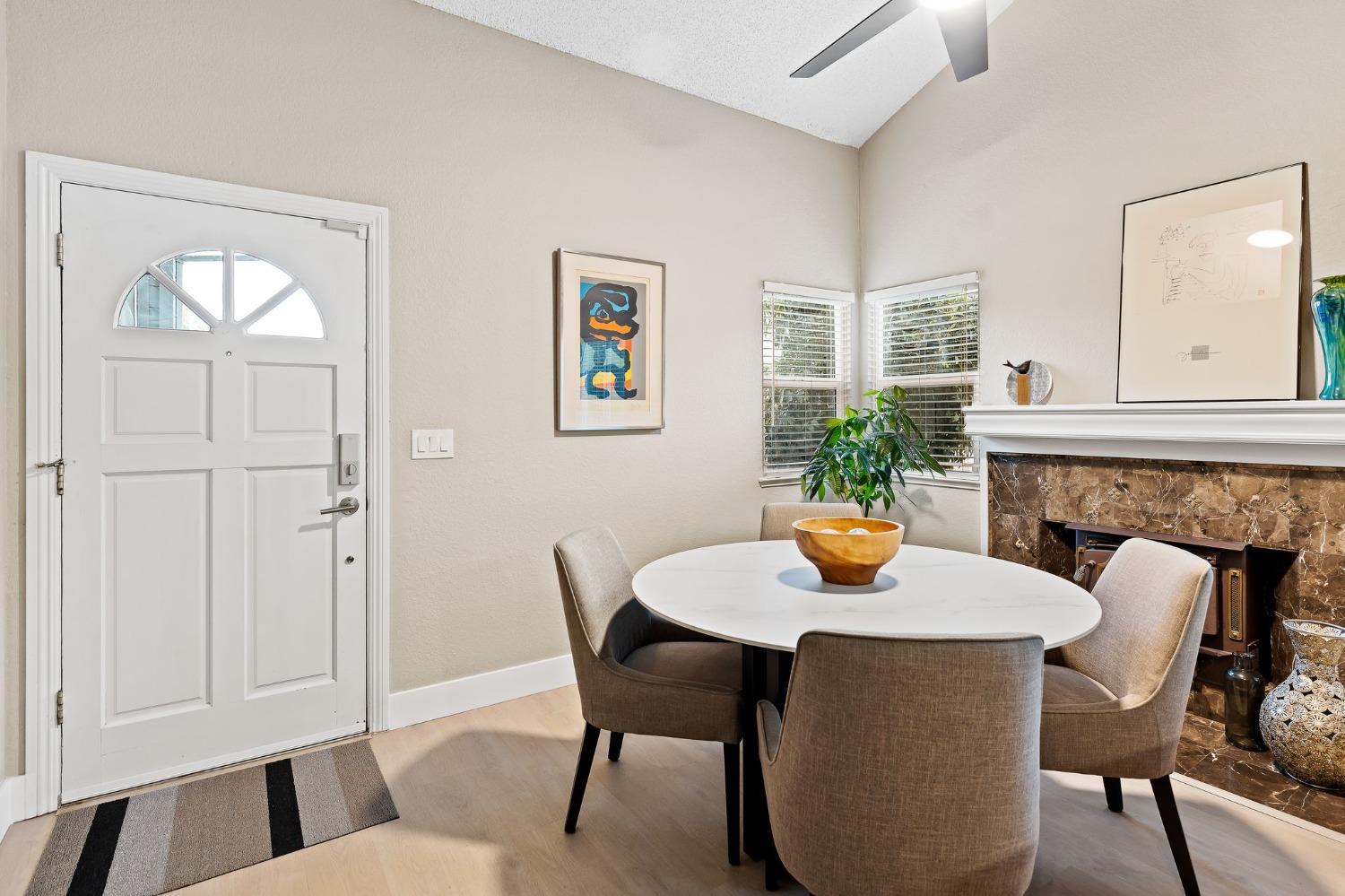 Detail Gallery Image 10 of 64 For 4927 Perceptive Way, Sacramento,  CA 95842 - 3 Beds | 2 Baths