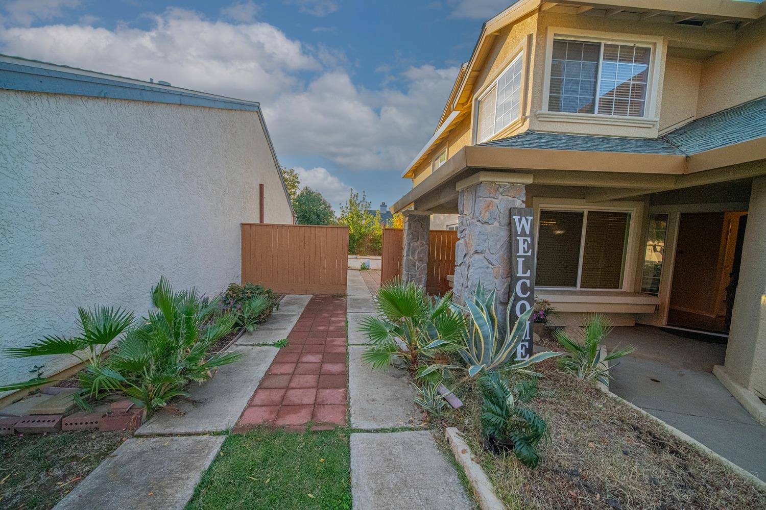 Detail Gallery Image 40 of 50 For 8720 Cord Way, Sacramento,  CA 95828 - 4 Beds | 2/1 Baths