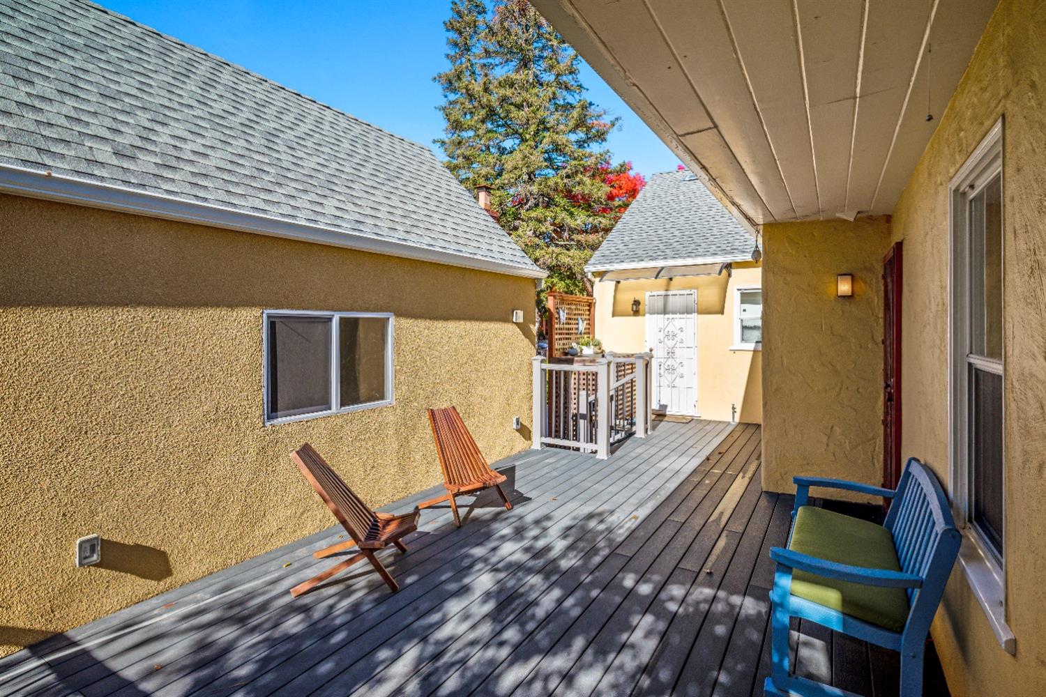 Detail Gallery Image 26 of 32 For 4440 G St, Sacramento,  CA 95819 - 4 Beds | 2 Baths