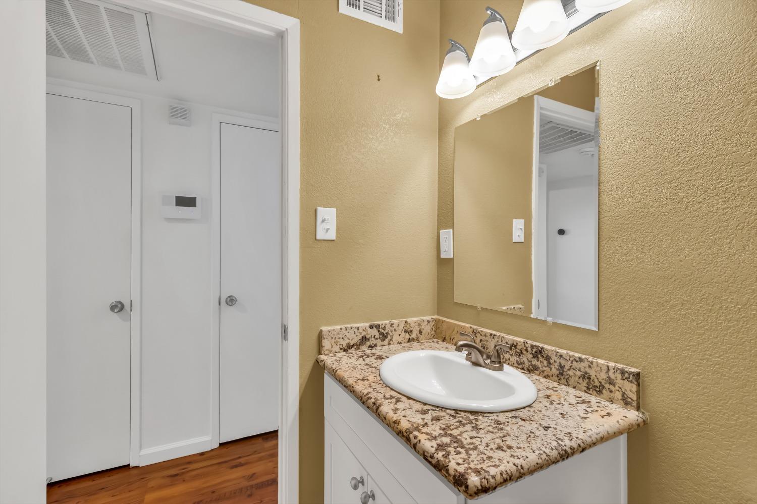 Detail Gallery Image 32 of 47 For 4964 Kennington Dr, Sacramento,  CA 95841 - 3 Beds | 2 Baths