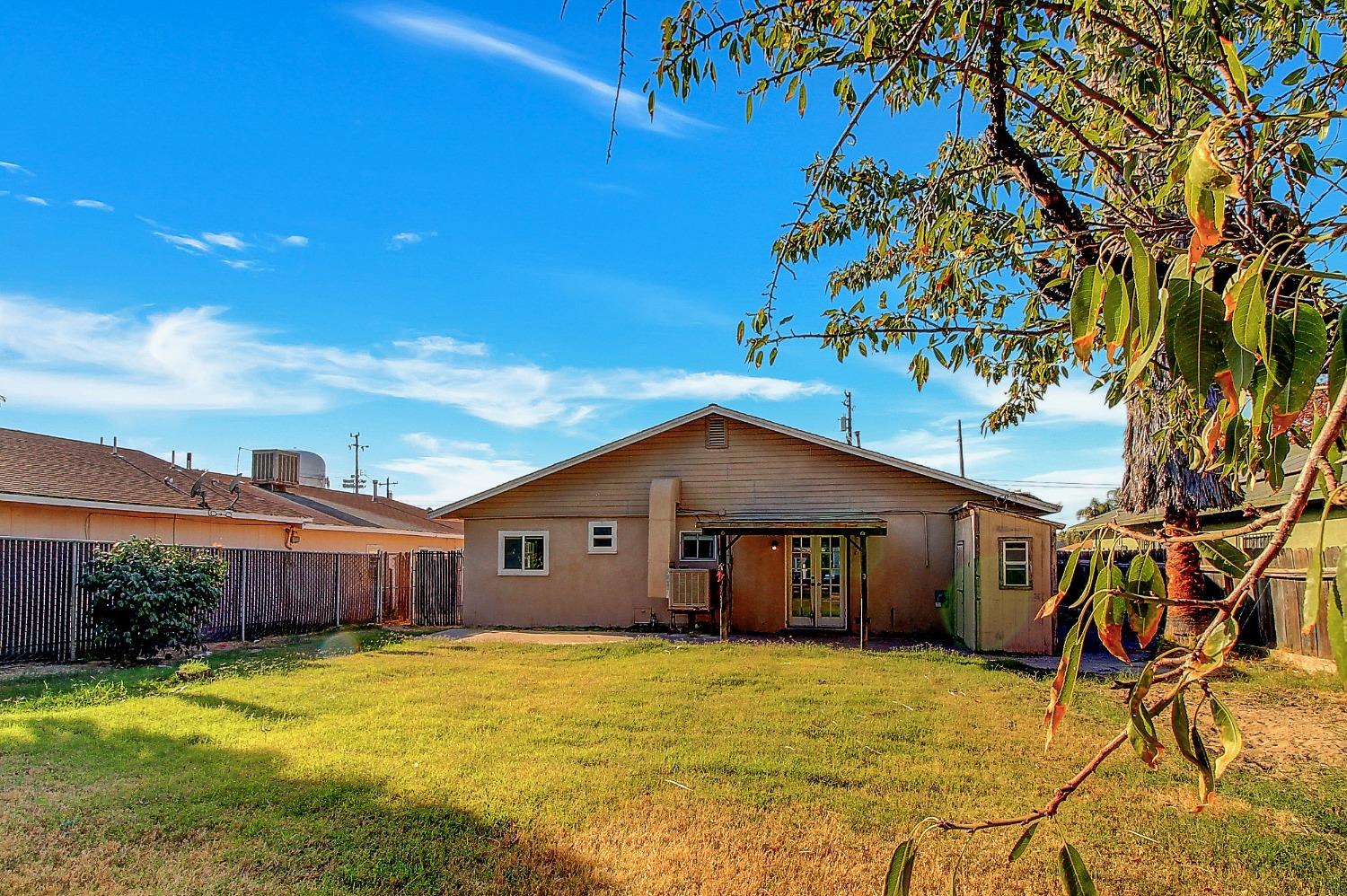 Detail Gallery Image 6 of 34 For 1450 Packers, Atwater,  CA 95301 - 3 Beds | 1 Baths